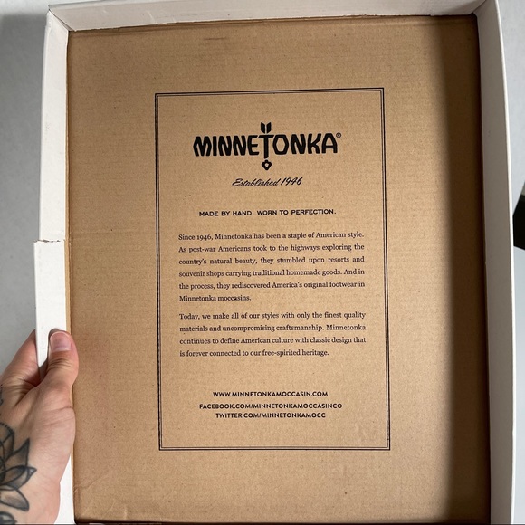 Minnetonka Moccasin 3 Layer Fringe Brown Size 7 - Picture 7 of 9